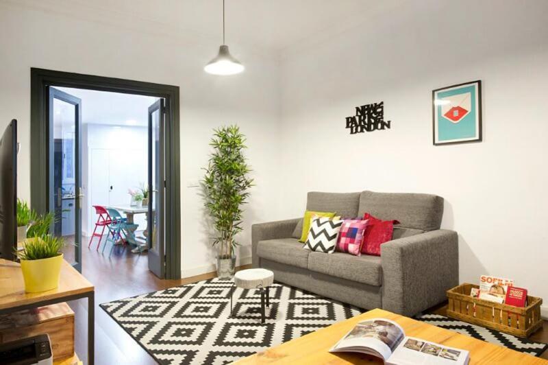 Traveller House Διαμέρισμα Βαρκελώνη Εξωτερικό φωτογραφία